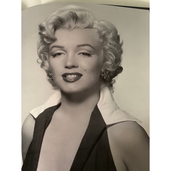 MARILYN in FASHION-Enduring Influence of Marilyn Monroe-Photos-Story-H/C Dust JK - Picture 16 of 16